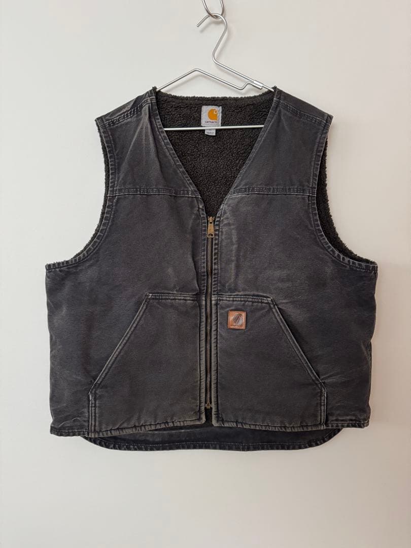 【超人気】カーハート ダックベスト XL ブラック 鬼フェード ヴィンテージ