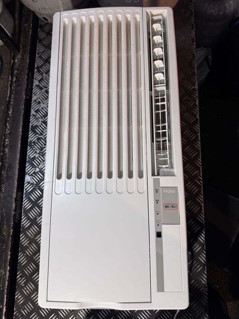 窓用エアコン　Haier JA-16W ※引き取り横浜市