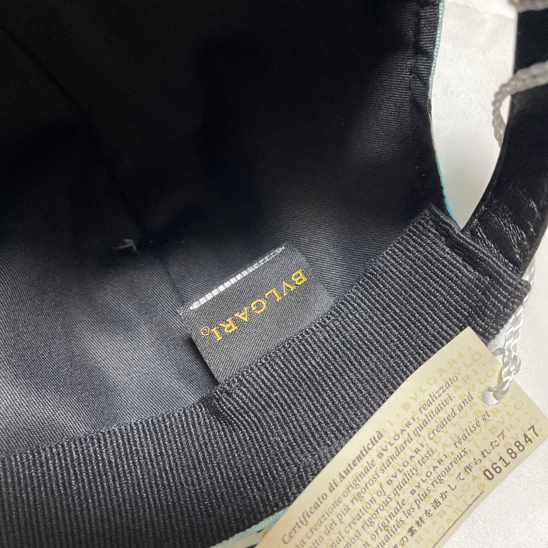 ブルガリのキャップも