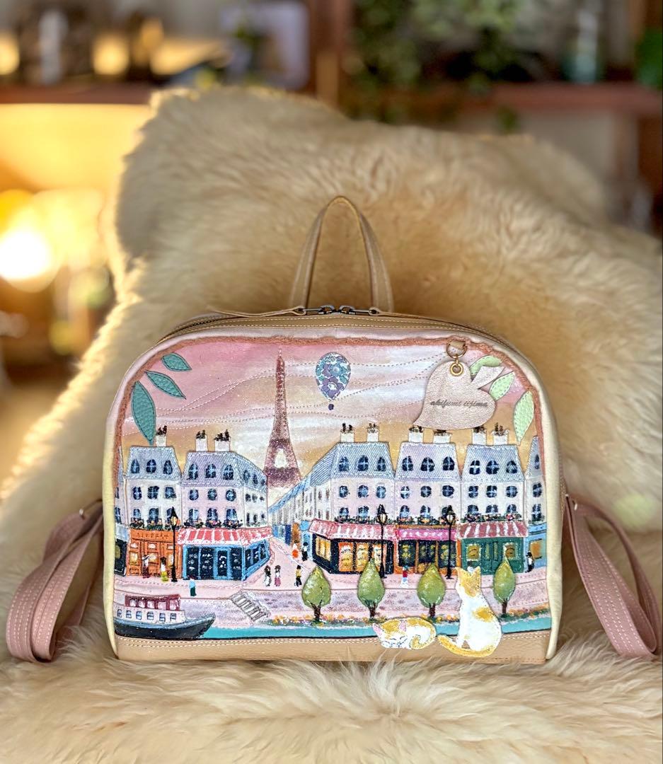 (手づくり)\"ピンクのエッフェル塔\"アップリケ切り絵パリの街並みリュックサック