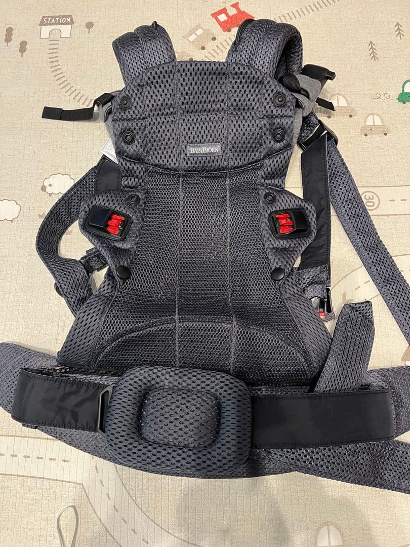 【値引き中】BABYBJORN 抱っこ紐 グレー　ハーモニー