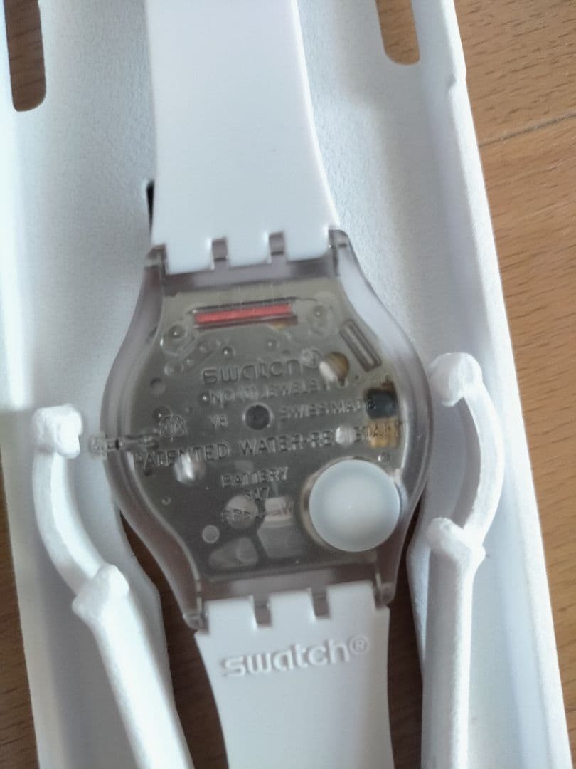 swatch 時計 新品原価16000円