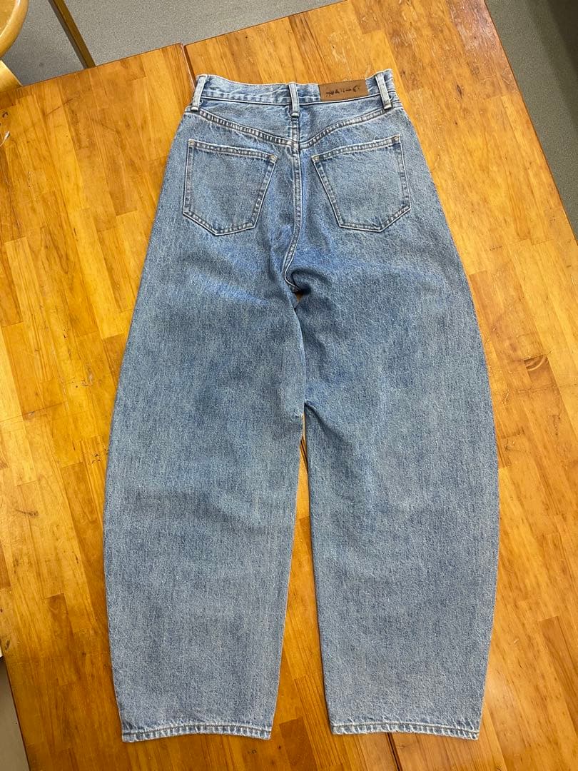 Curensology カレンソロジー　カーヴィーデニムパンツ　サイズ32