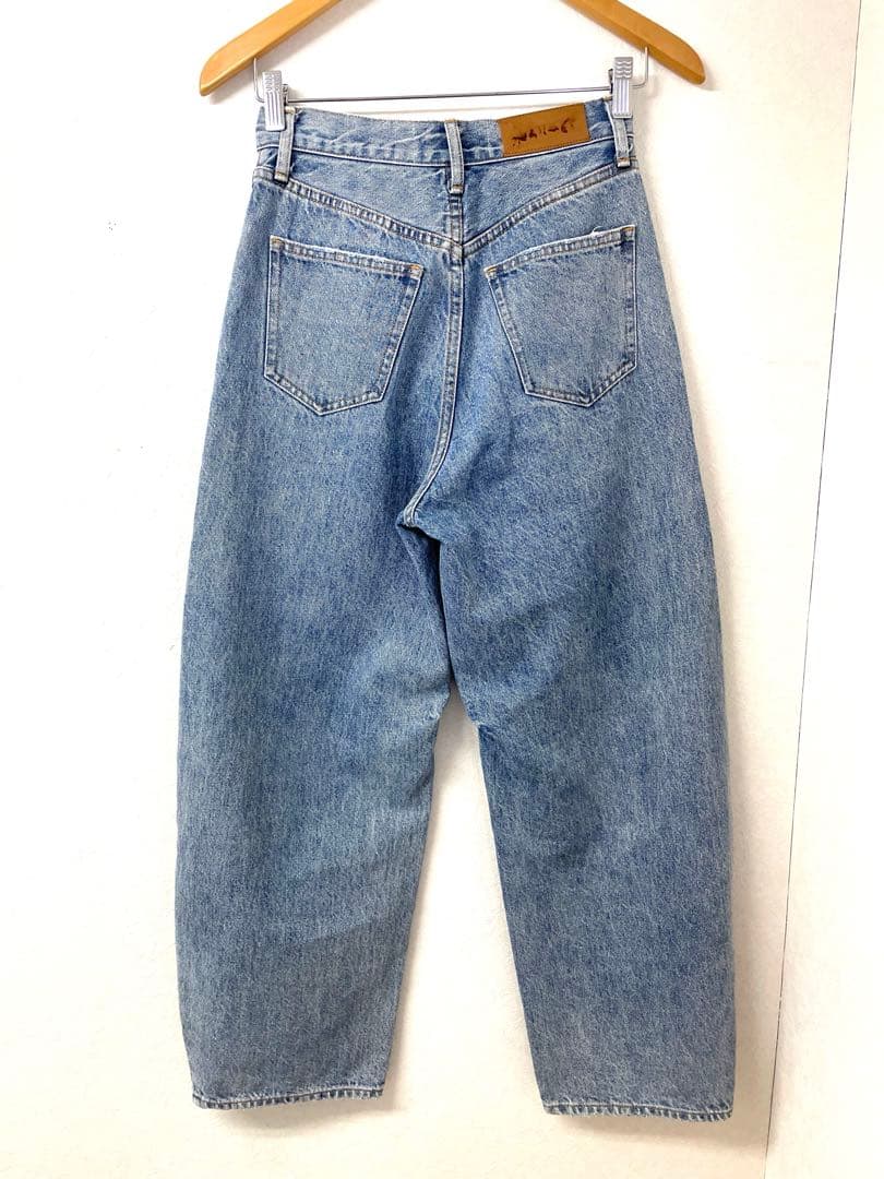 Curensology カレンソロジー　カーヴィーデニムパンツ　サイズ32