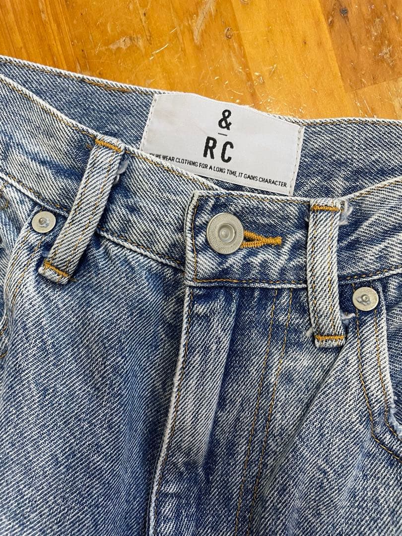 Curensology カレンソロジー　カーヴィーデニムパンツ　サイズ32