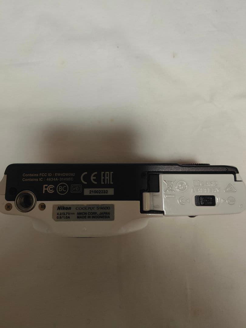 【ジャンク】Nikon COOLPIX S9600 デジタルカメラ