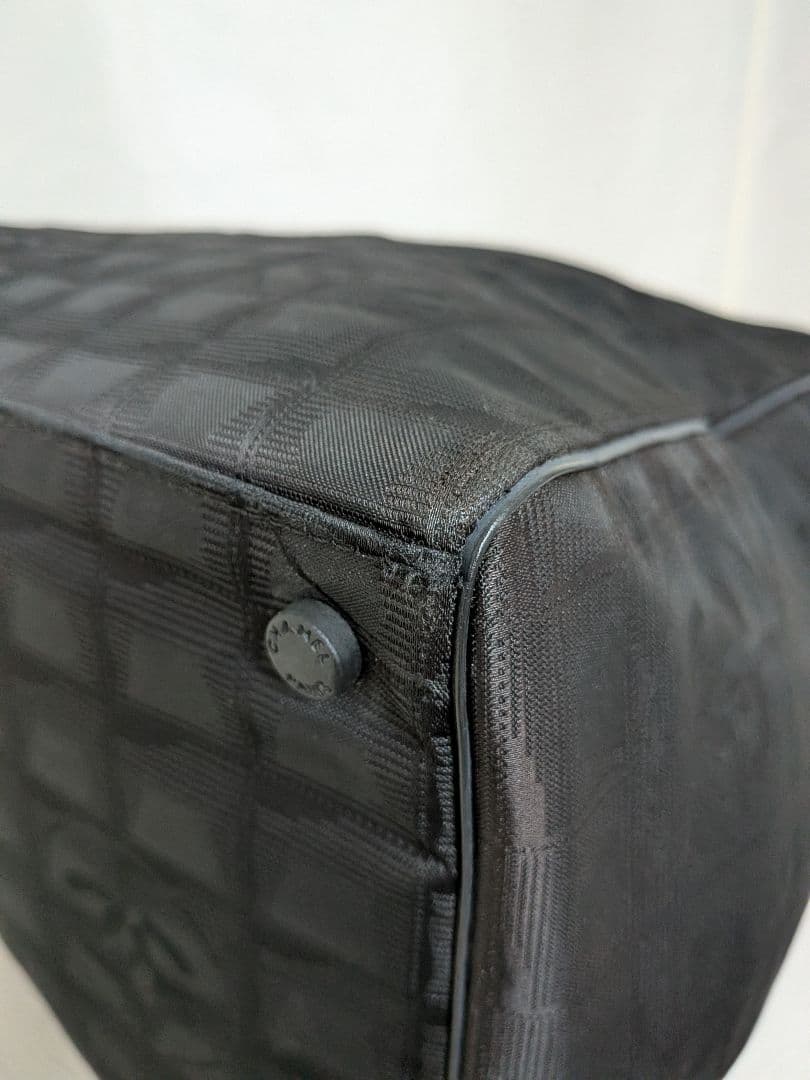 シャネル ハンドバッグ ニュートラベル ナイロン ブラック