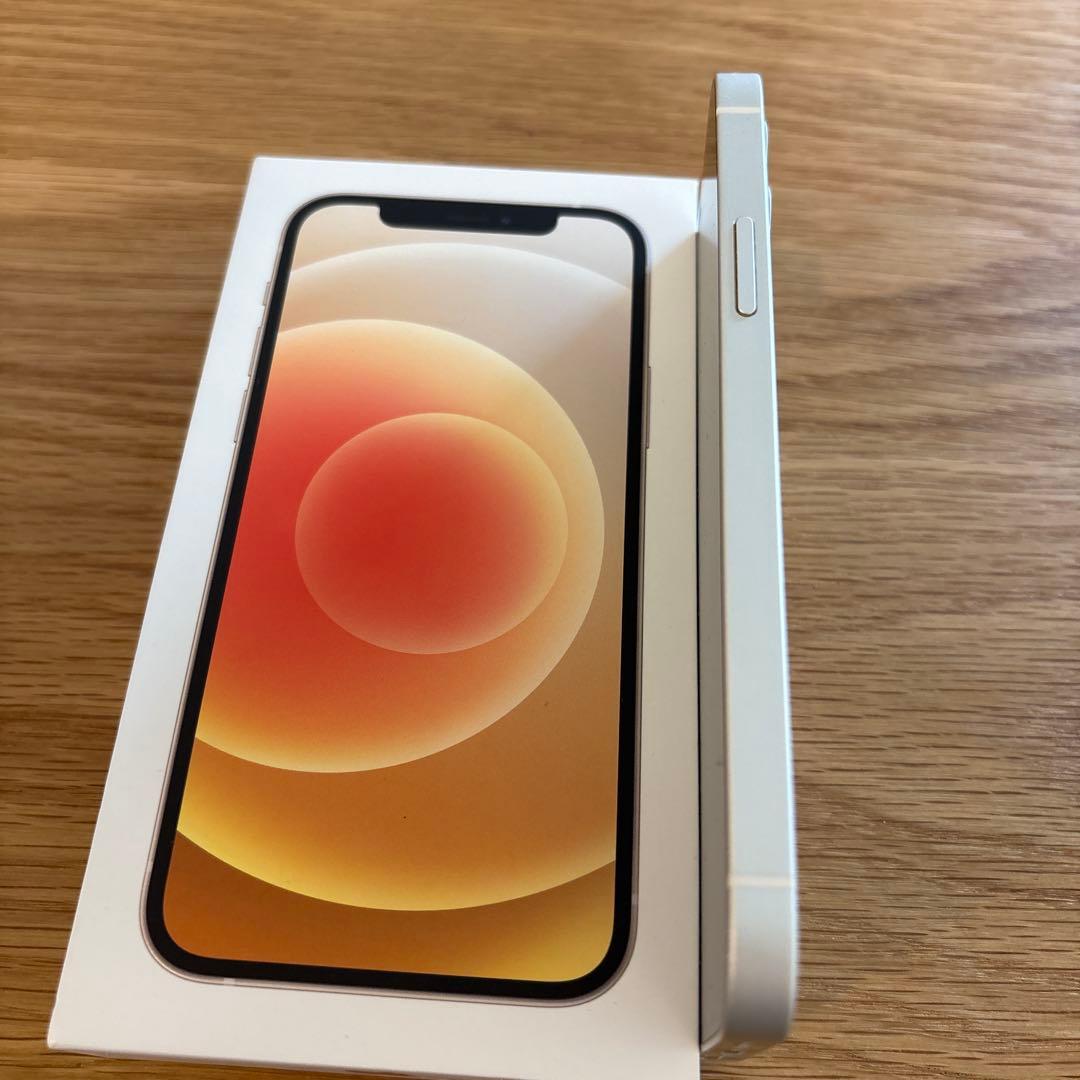 iPhone12 64GB ホワイト