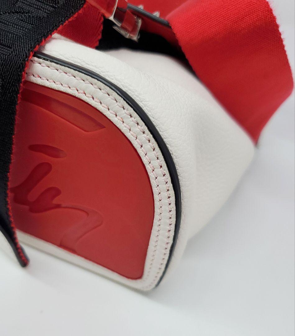CHRISTIAN LOUBOUTIN ルビクリック メッセンジャーバッグ