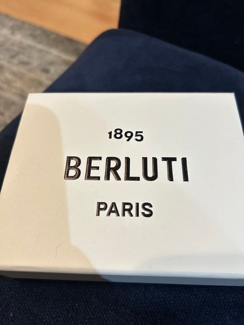 BERLUTI キーホルダー シルバー/グレー 箱付き