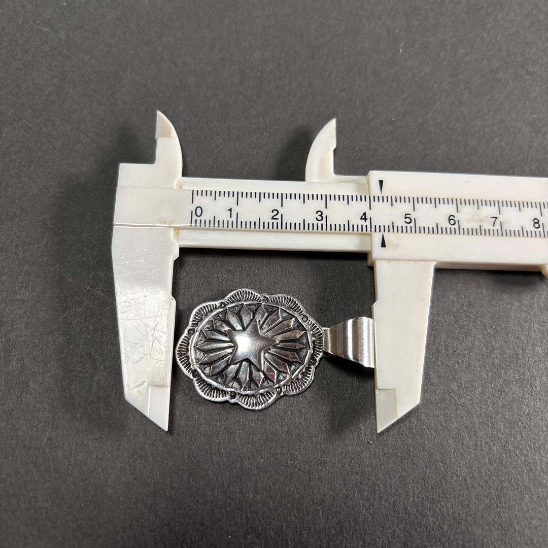 サンシャインリーブス　ペンダント　インディアンジュエリー　ナバホ　navajo