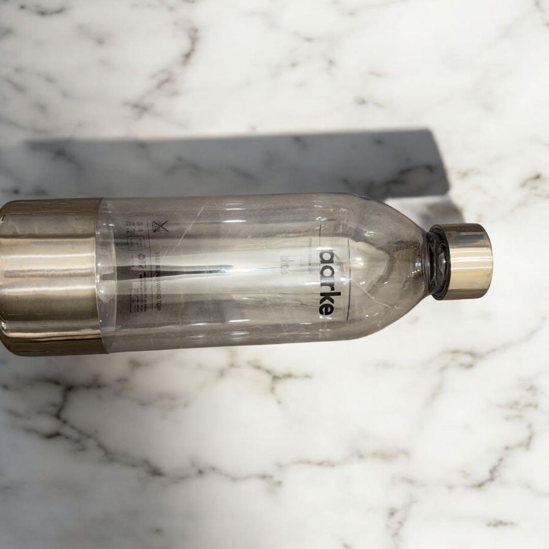 美品 aarke アールケ（ボトル付）炭酸水 ステンレス 未使用シリンダー 1個