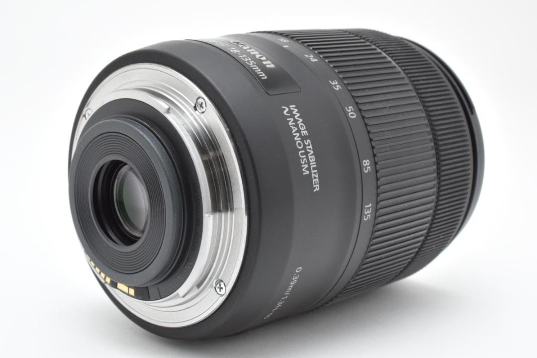 ⭐美品⭐Canon EF-S 18-135mm F3.5-5.6 IS USM