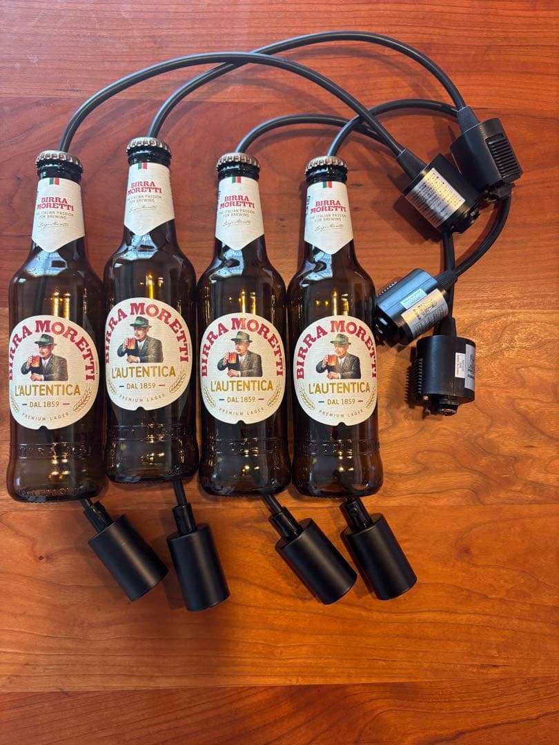たく様ご依頼　モレッティビール　ダクトレール照明
