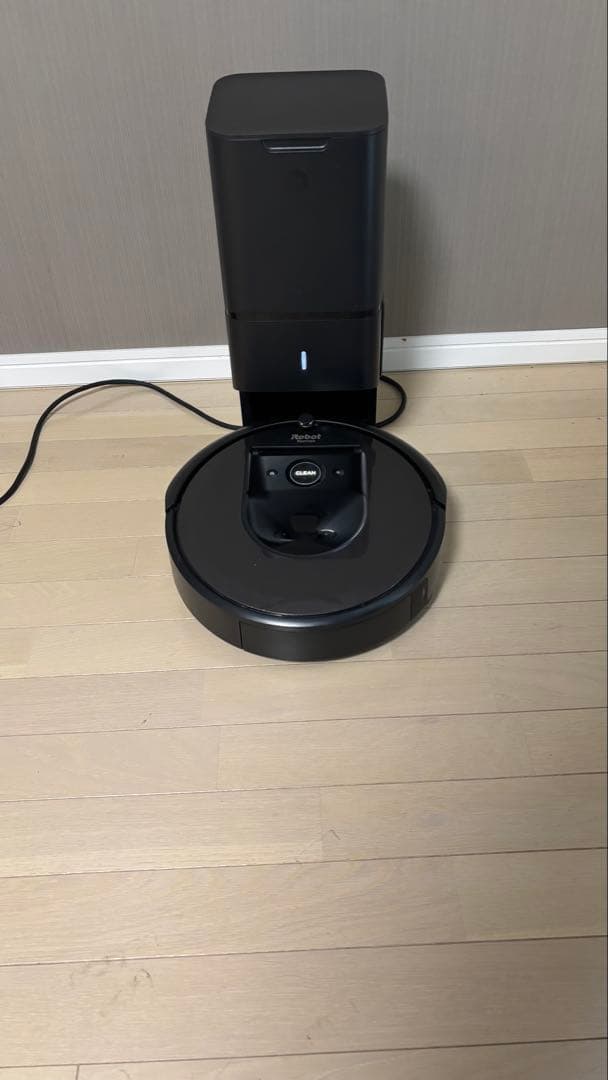 iRobot Roomba i7+ ルンバ 自動ゴミ収集機付き、侵入防止センサー
