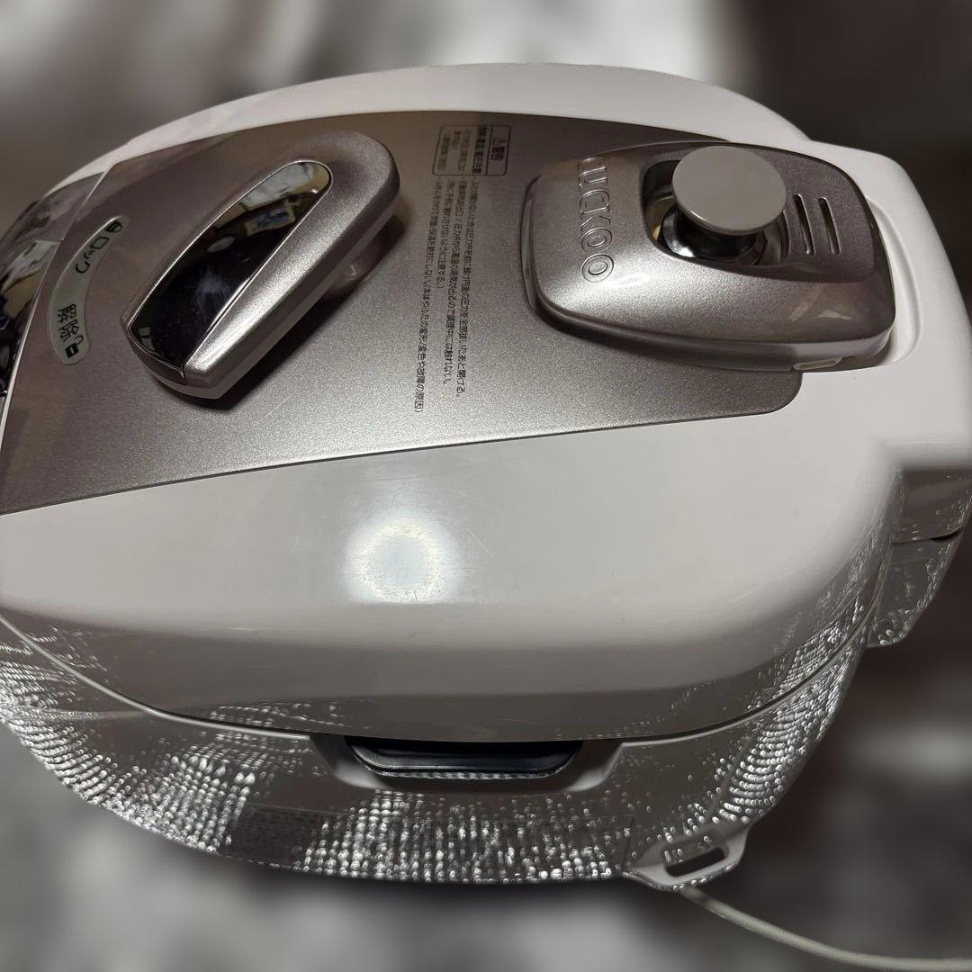 Cuckoo 炊飯器 ホワイト