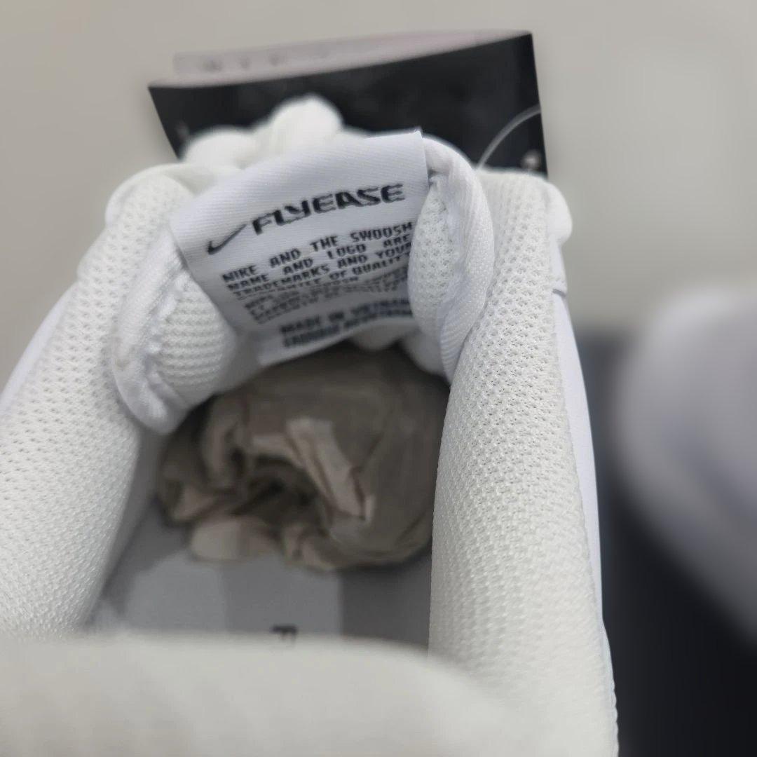 シ*マ様 NIKE AIR FORCE 1'07fLYEASE27.0㎝