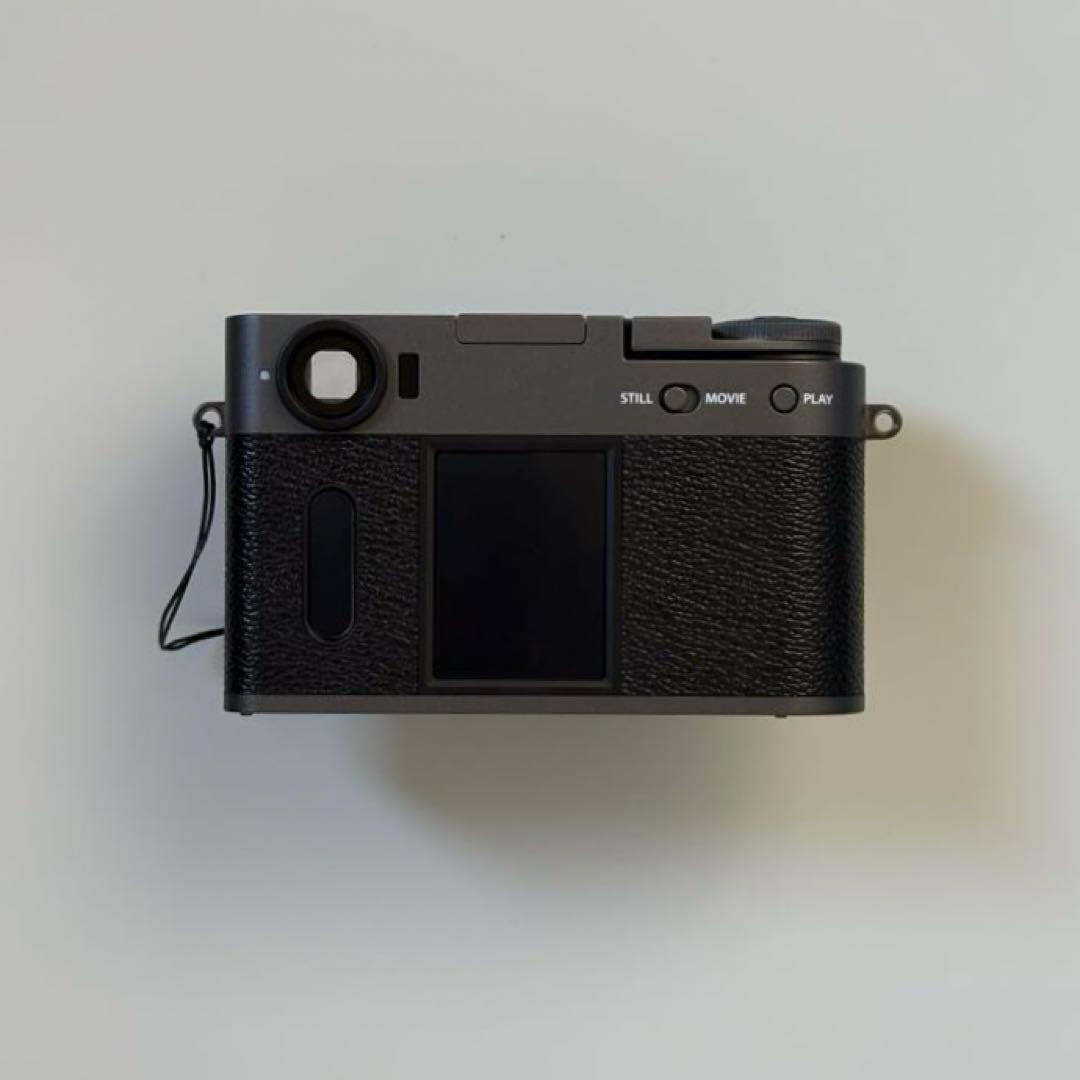 FUJIFILM xhalf チャコールシルバー X-HF1