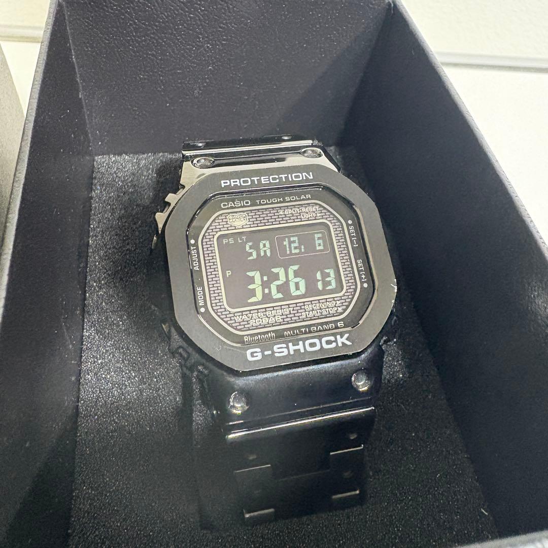 美品 G-SHOCK フルメタル タフソーラー GMW-B5000GD-1JF