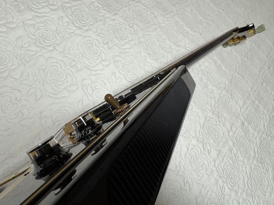ギター Epiphone by GIBSON Flying V 1958 Korina