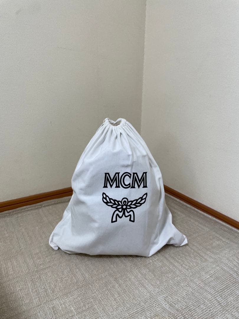 【美品】MCM リュック・バックパック 中型 ブラウン 保存袋付き