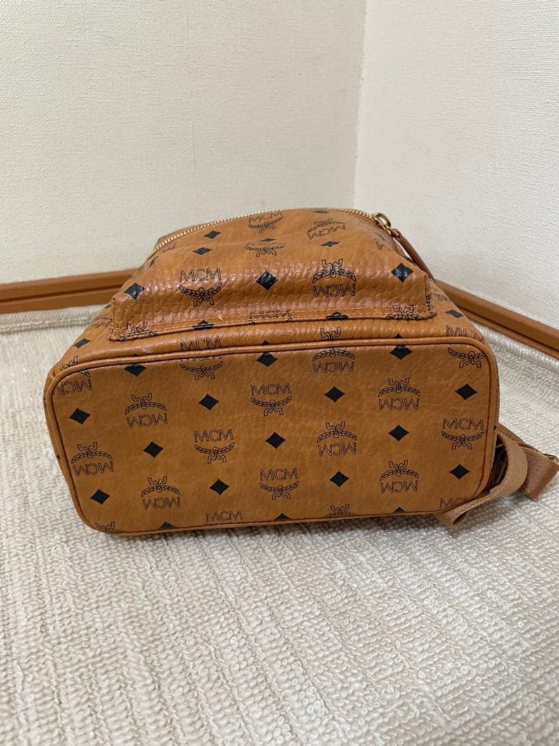 【美品】MCM リュック・バックパック 中型 ブラウン 保存袋付き