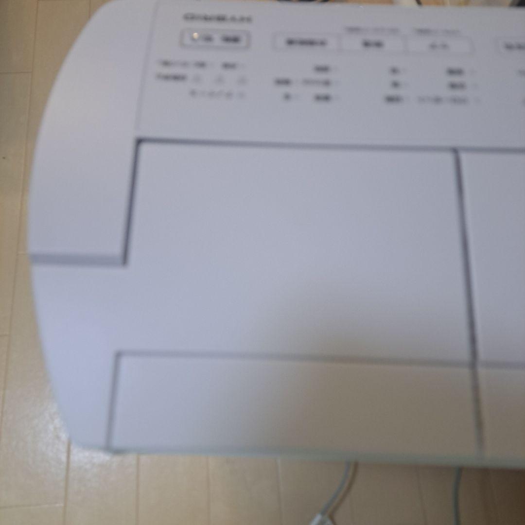 ほぼ未使用 Panasonic 衣類乾燥除湿機 F-YHVX120 2023年製