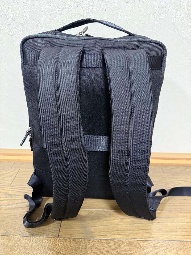 IS/IT - イズイット　LAPTOP II / ラップトップ2