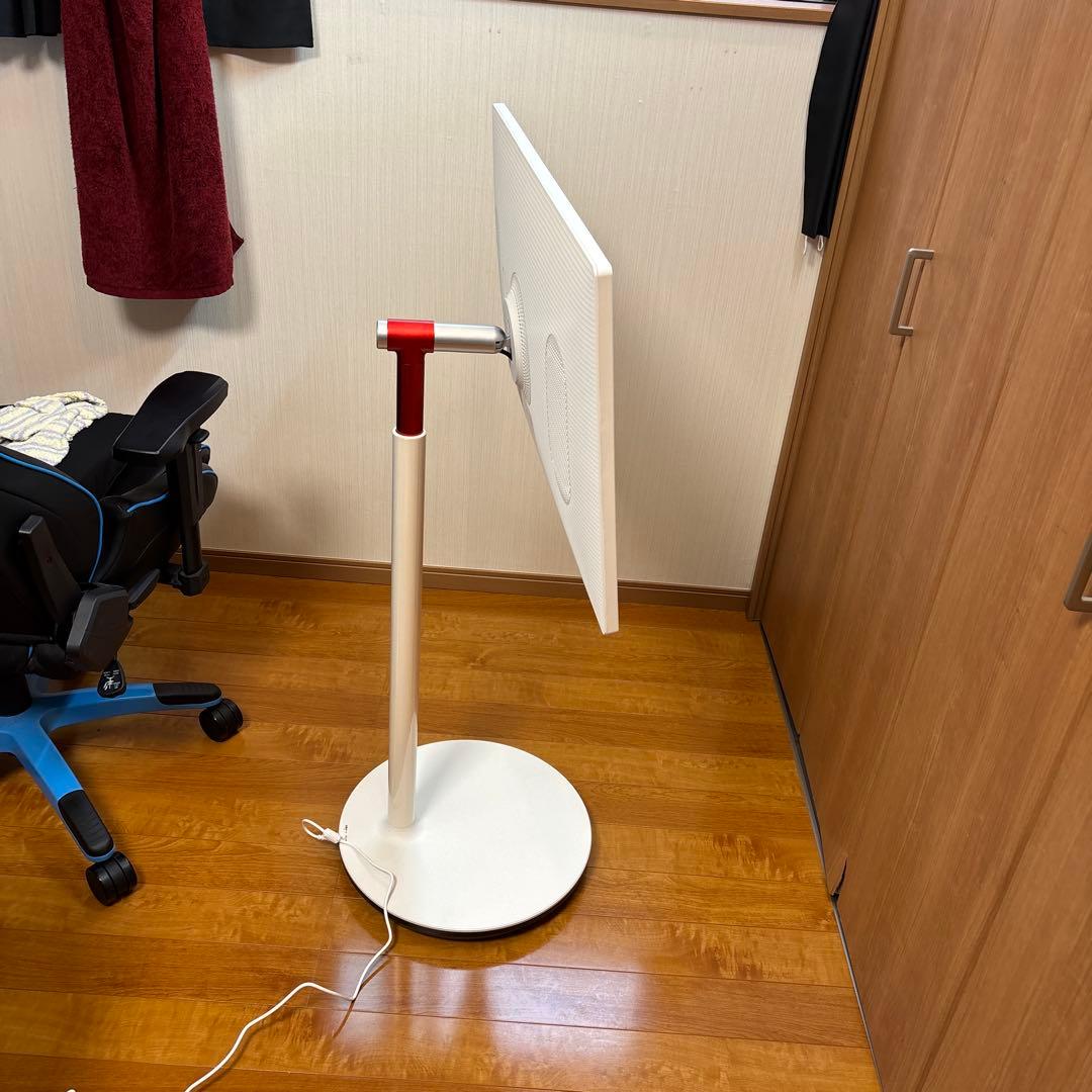 KTC MegPad 32型 4K UHD 移動式スマートモニター