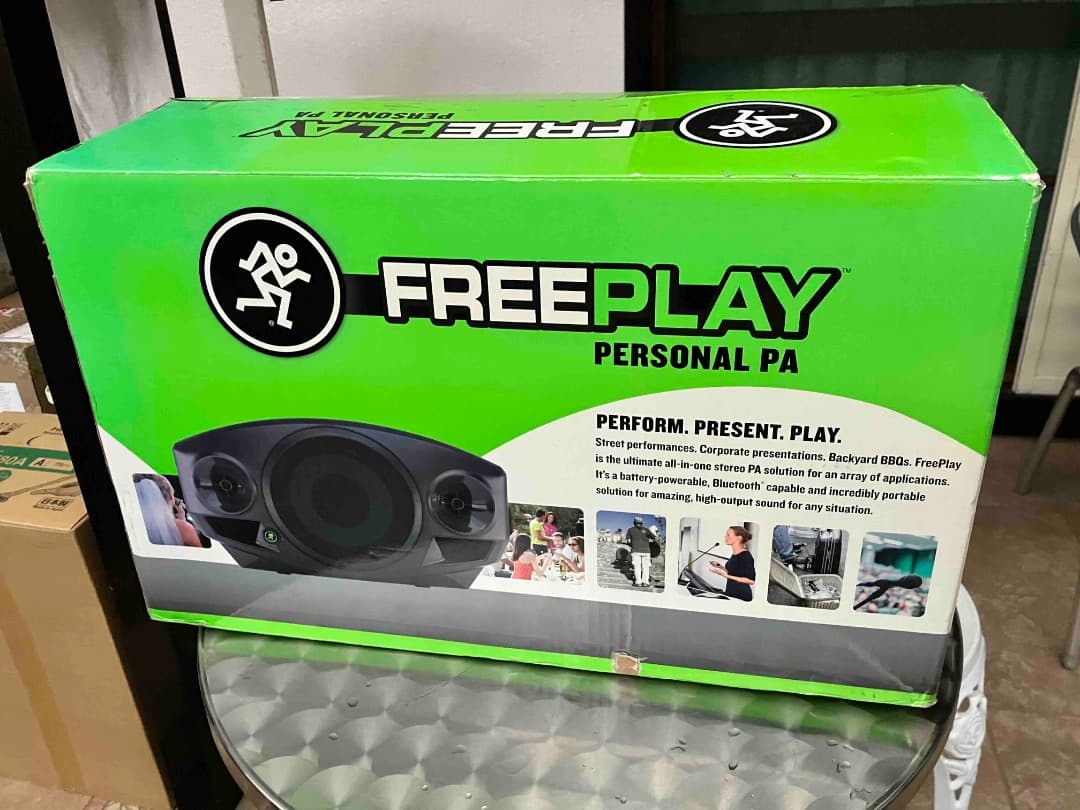 スピーカー・ウーファー MACKIE FreePlay