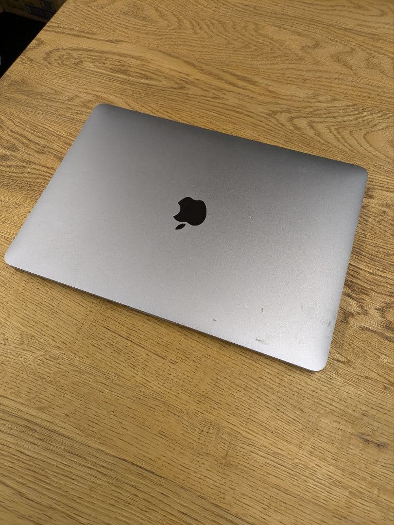 Apple MacBook Pro シルバー 本体