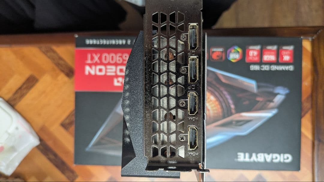 radeon rx6900xt GIGABYTE 16G 要説明確認