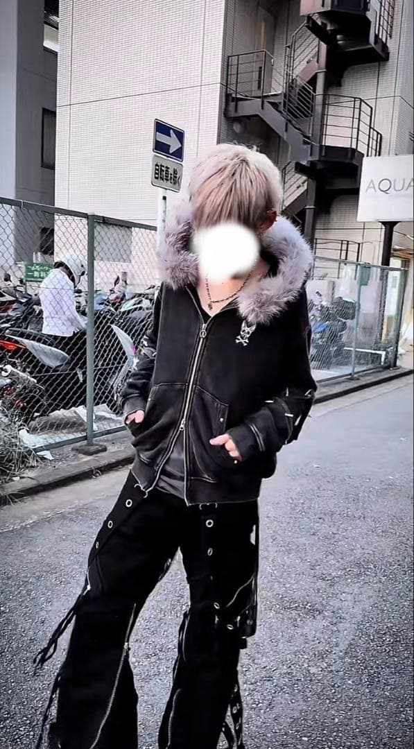 Grrr the Lipper ガルルザリッパー ファーパーカー レフレム