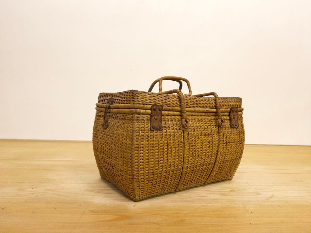 【須賀】籐　バッグ　2a015　古道具　古家具　ビンテージ