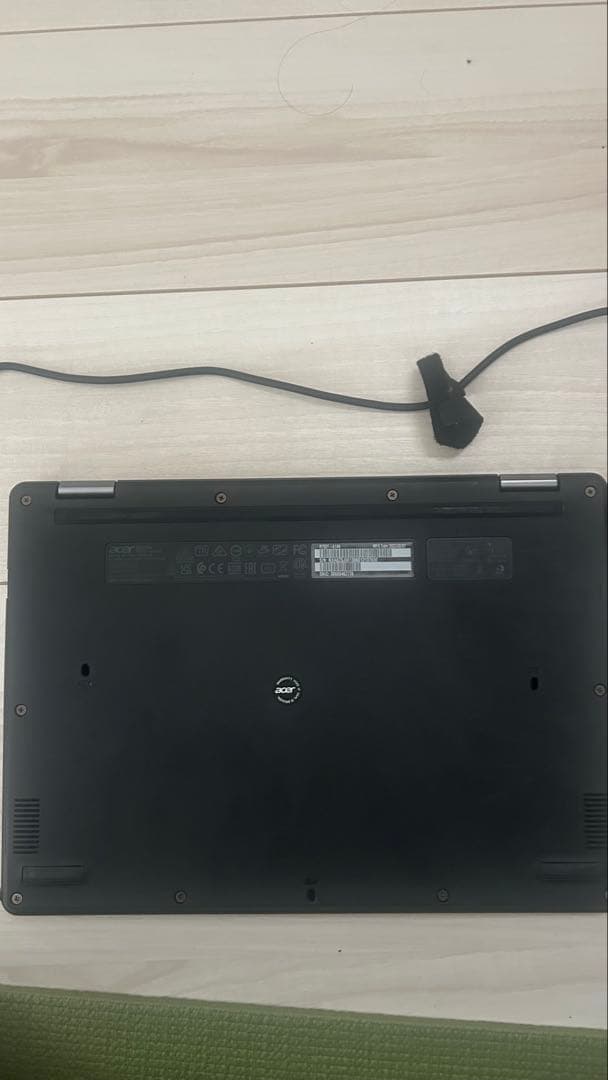 Chromebook 本体 acer R752T-G2