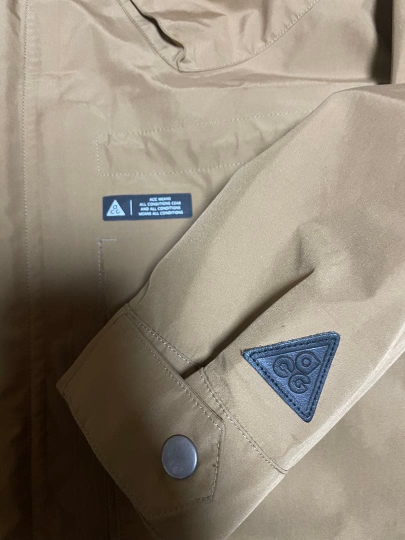 Nike acg マウンテンパーカー　GORE-TEX supreme好きにも