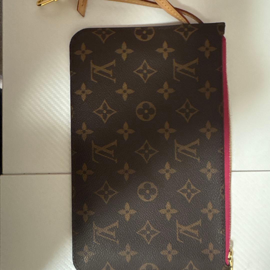 ルイヴィトン モノグラムポーチ ブラウン/ピンク