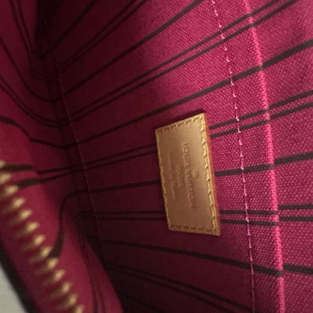 ルイヴィトン モノグラムポーチ ブラウン/ピンク