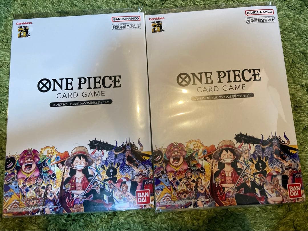 プレミアムカードコレクション25周年エディション　ワンピースカード　ルフィ　ゾロ