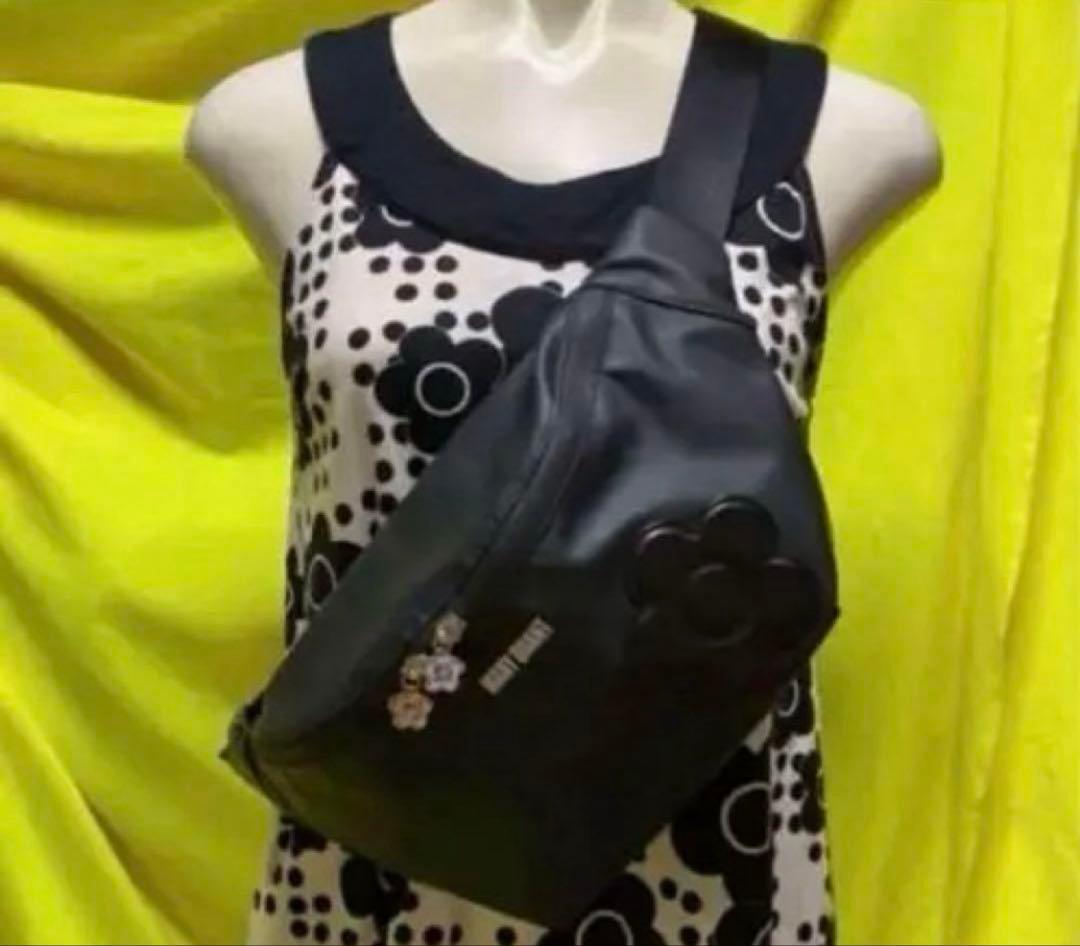 MARY QUANT ボディバッグ ブラック　新品タグ付き