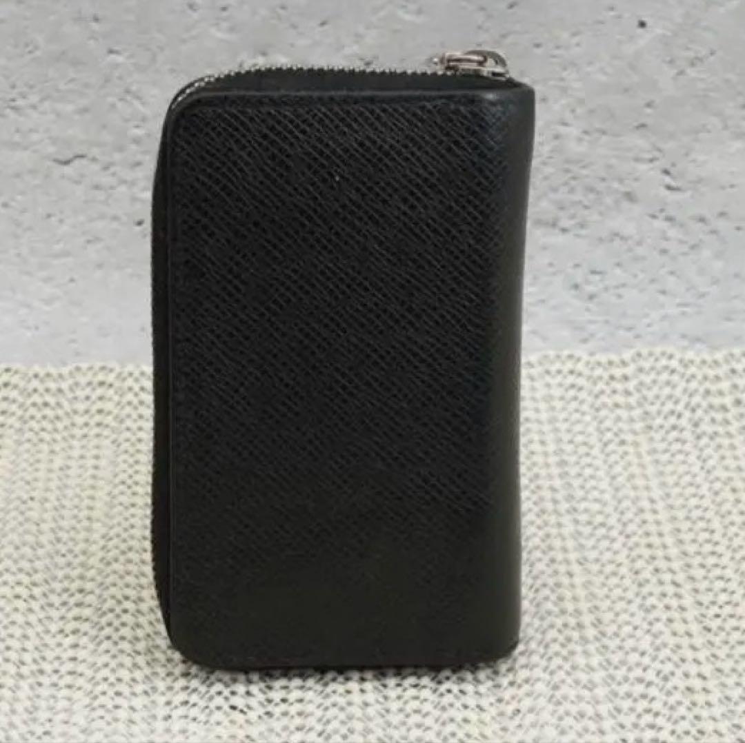 【超美品】ICタグ ルイヴィトン　小銭入れ　タイガ　ジッピーパー　黒