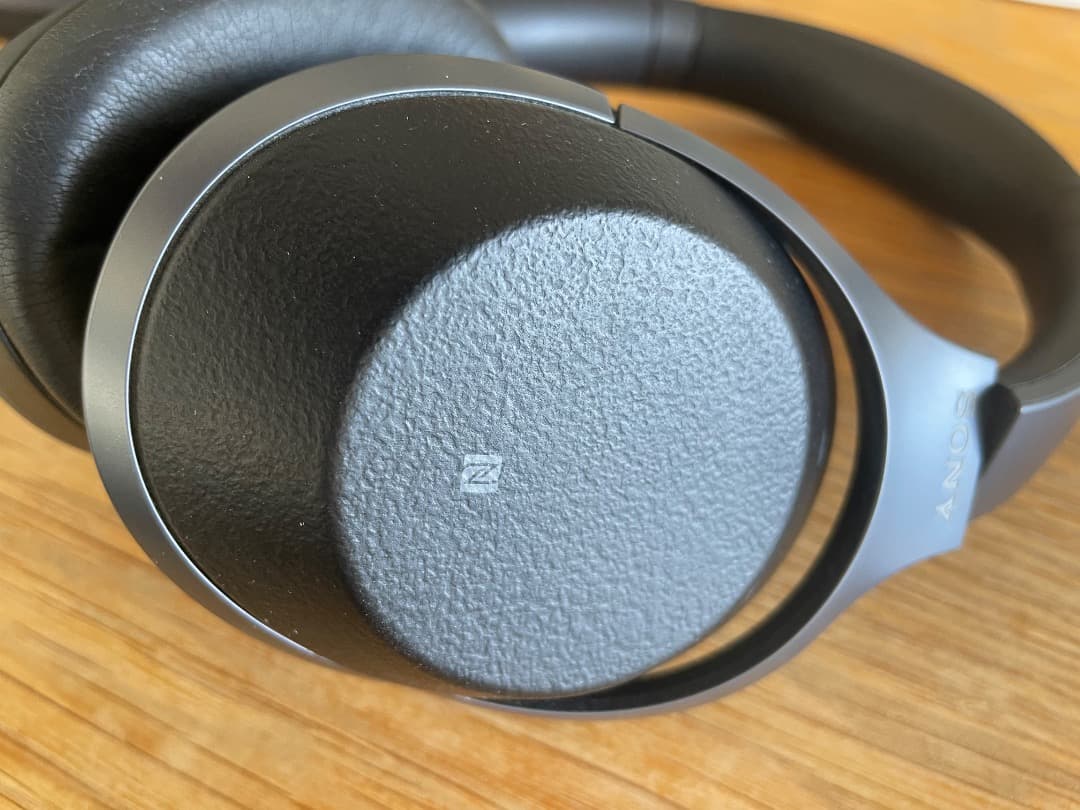 【美品】SONY WH-1000XM2 ワイヤレスヘッドホン ブラック