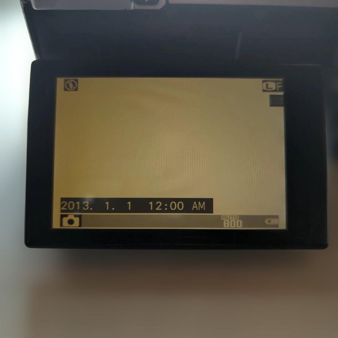 X-A1 ミラーレスカメラ USB充電器付き