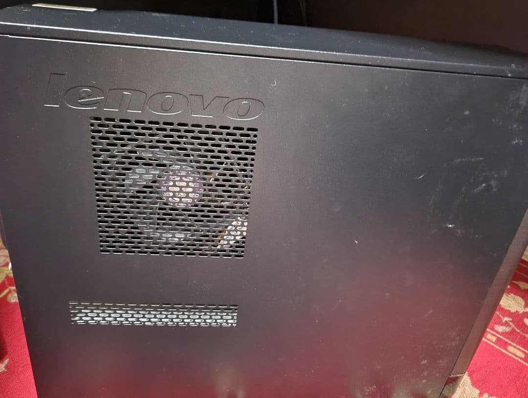 lenovo　デスクトップ　パソコン　PC