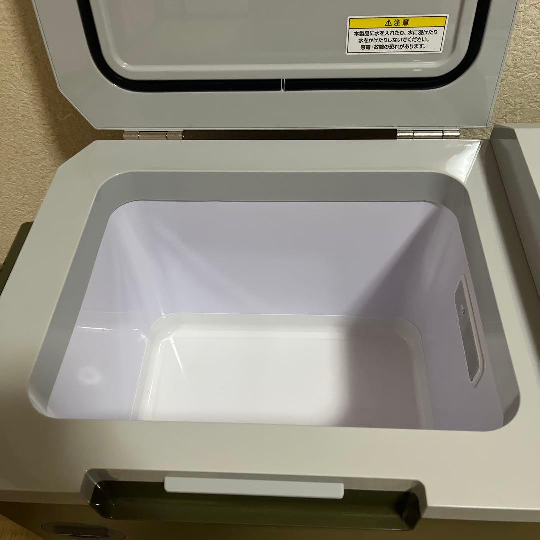 マキタ 充電式保冷温庫 CW001G 20L オリーブ