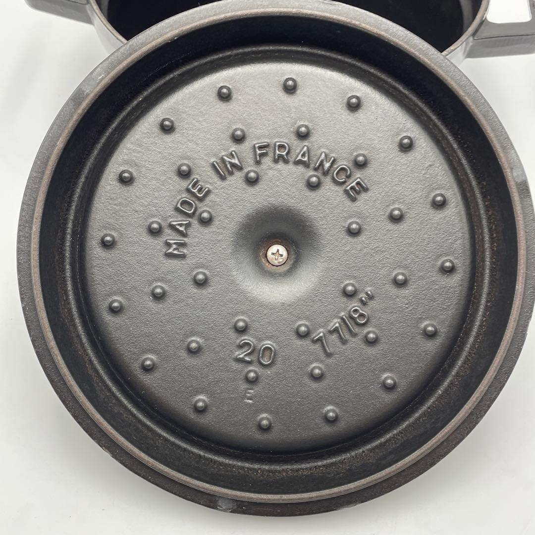 美品　ストウブ ピコ•ココット ラウンド 20cm ブラック 両手鍋