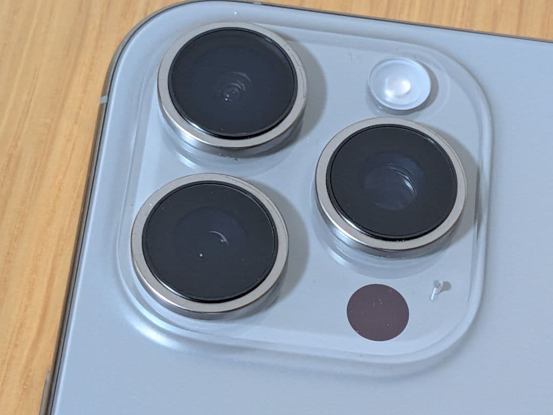 iPhone16pro 128GB ナチュラルチタニウム バッテリー100%