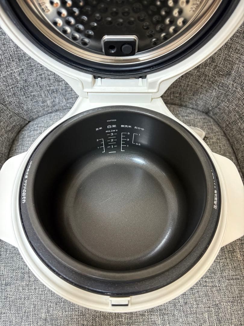 ⭐︎美品⭐︎ BALMUDAバルミューダ 炊飯器 K03A-WH 白ホワイト