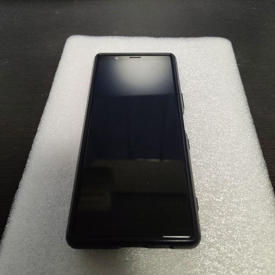 Xperia 5 SO-01M SIMフリー、ブルー Spigenケース付