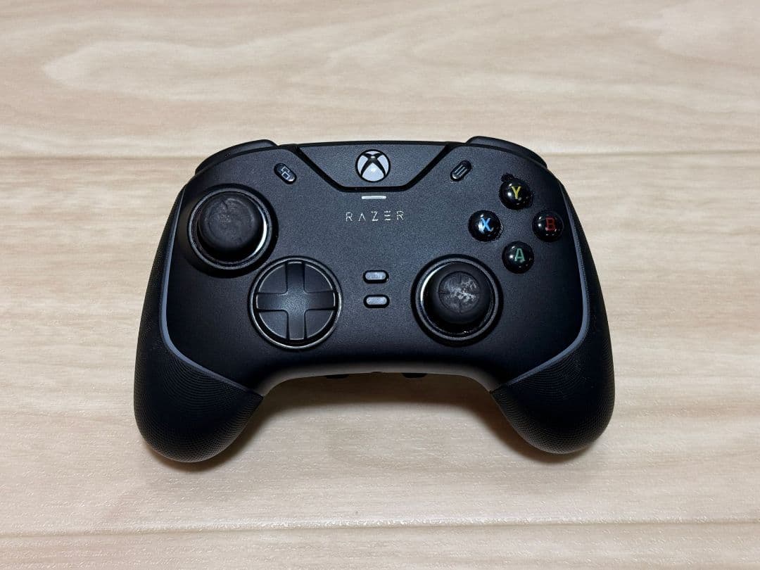 PC用ゲームコントローラー・コンバーター RAZER WOLVERINE v2 CHOMA RZ06-0401